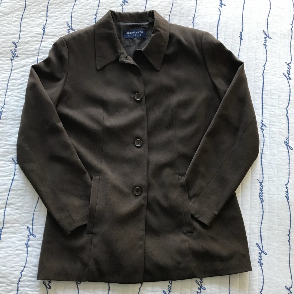 LIZ CLAIBORNE Brown Blazer. Gently used size S/M.